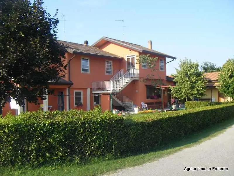 Agriturismo La Fraterna contacts